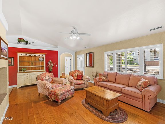 3rd image of 6332 E Abineau Canyon Dr