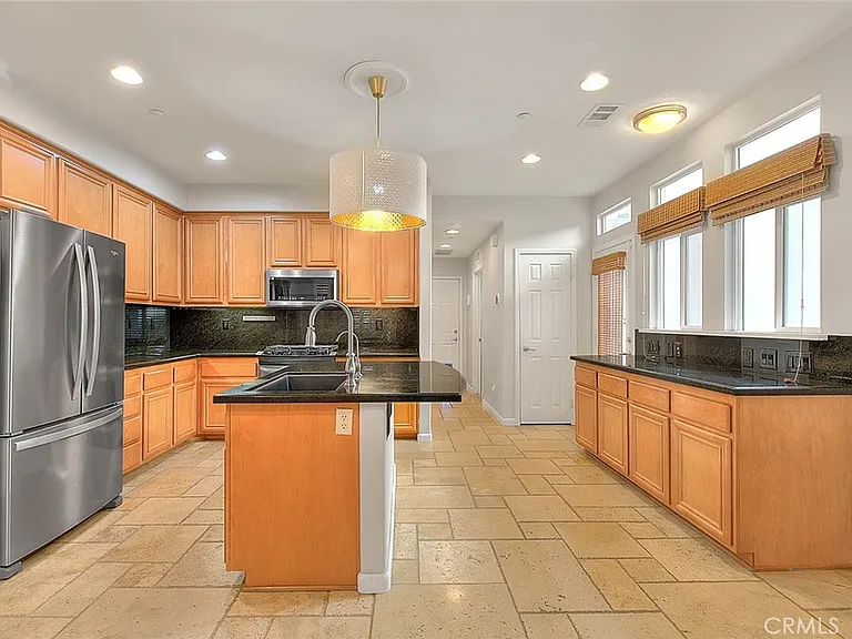 6264 Manzanita Way — Photo 16