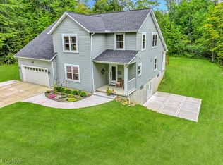 10900 Scranton Woods Trl, Newbury, OH 44065