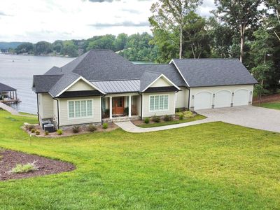 1115 Oakshire Ln, Wirtz, VA, 24184