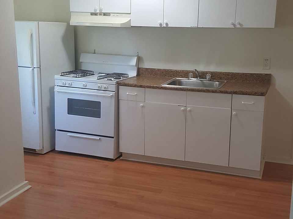 1st image of 815 W 4th St APT 3