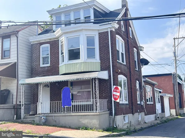 1124 Elm St, Reading, PA 19604