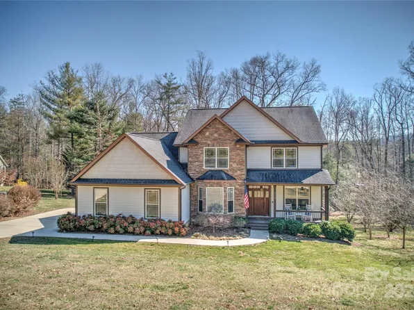 216 Tradition Way, Hendersonville, NC 28791