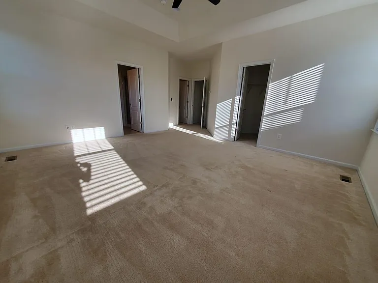 42513 Benfold Sq — Photo 22
