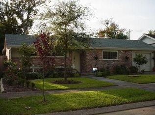 512 Colony Pl, Metairie, LA 70003