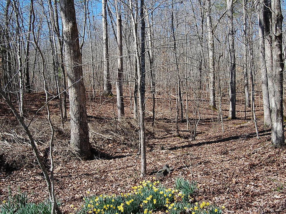 1st image of 5 Pickett Cross Rd