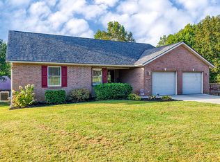 8 Ridge View Cir, Dry Ridge, KY 41035