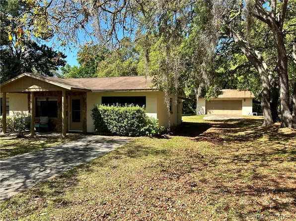 882 S Oak Crest Path, Lecanto, FL 34461