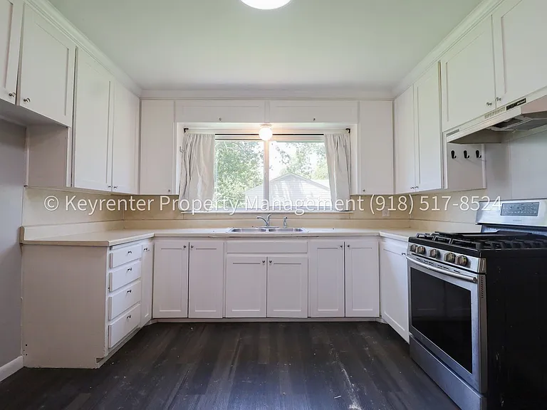 9344 E 3rd Pl — Photo 13