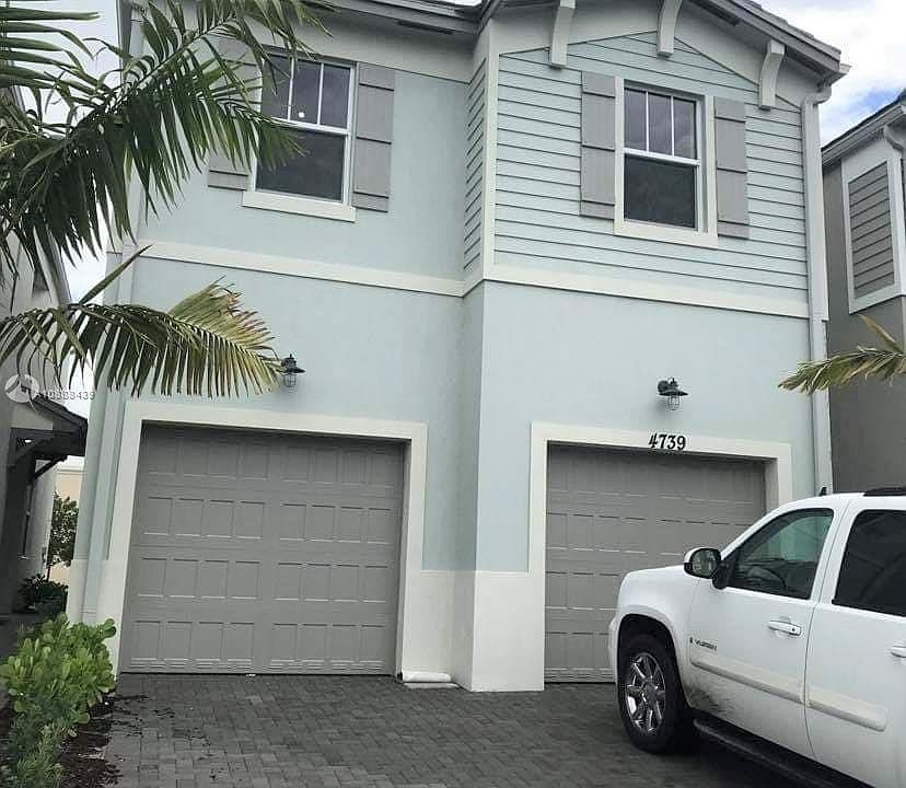 1st image of 4739 NW 48th Ter