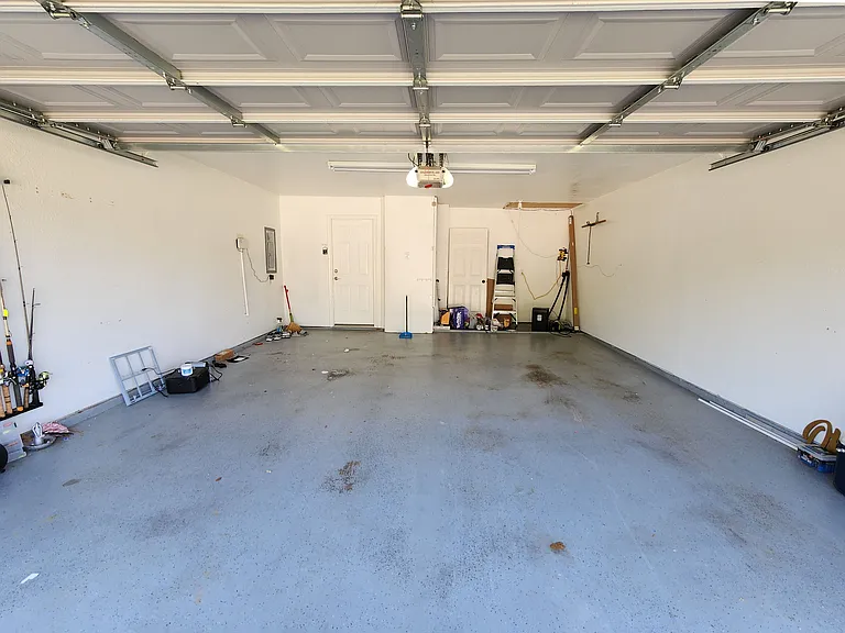 2906 Whetstone Ln — Photo 33