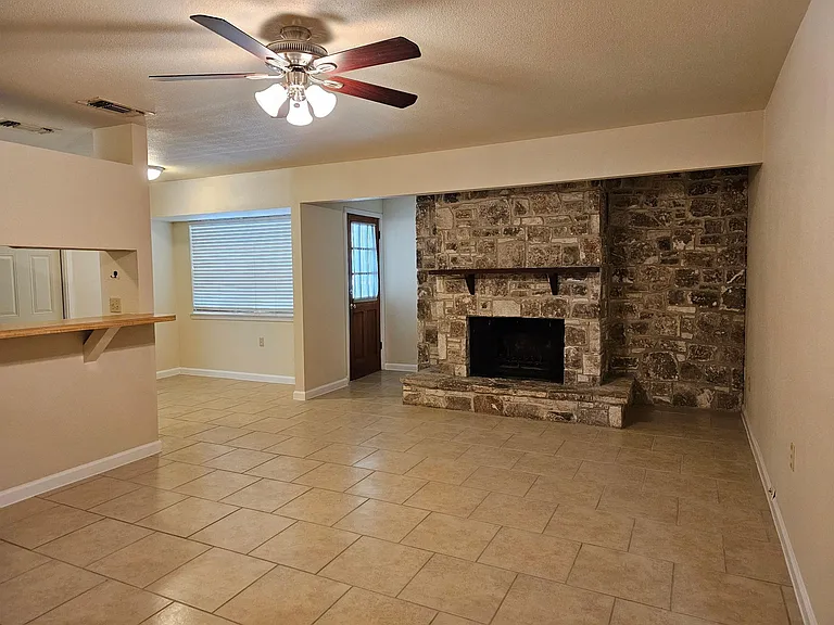 11518 Old Manse St — Photo 20