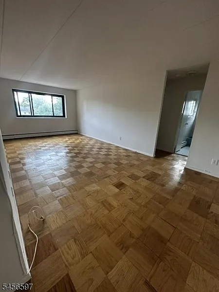1 bed, 1.0 bath, 800 sqft, $1,925 — Photo 4