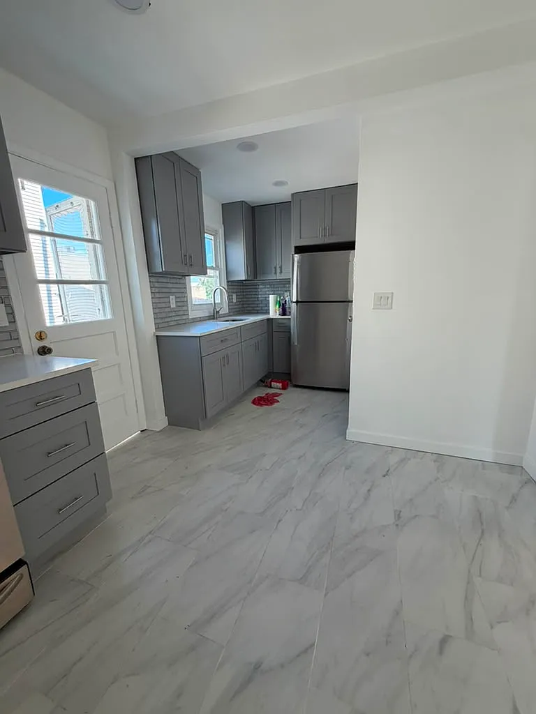 2 bed, $2,200 — Photo 3