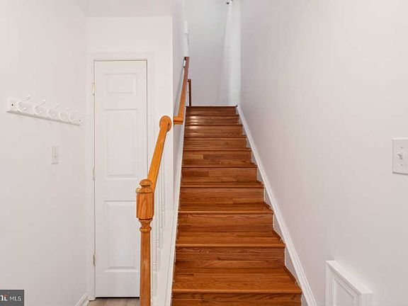 3rd image of 12173 Caithness Cir
