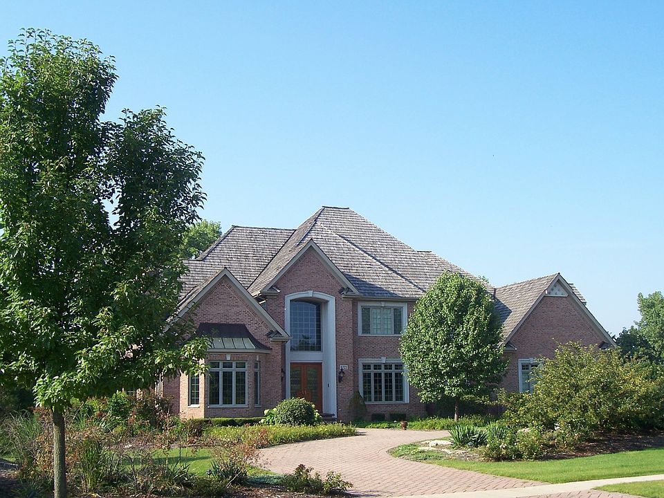 1st image of 1021 Fox Glen Dr