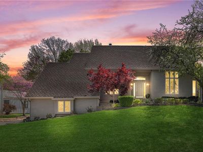 12614 Pawnee Ln, Leawood, KS, 66209