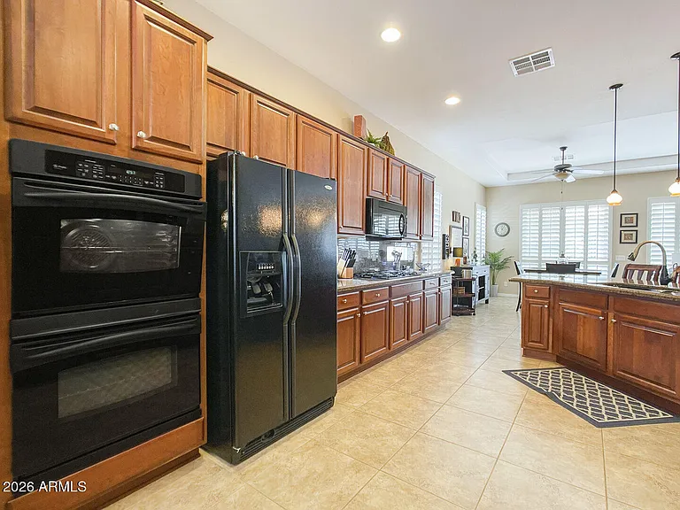 4279 E Sourwood Dr — Photo 26