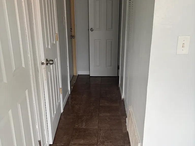 347 Hale Ave — Photo 10