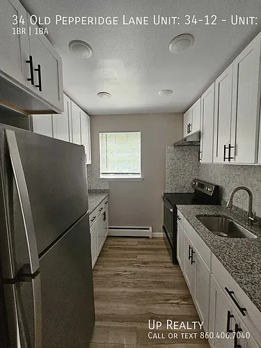34 Old Pepperidge Ln #12 Photo 1