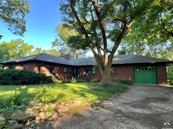 3 Westwood Rd, Lawrence, KS 66044
