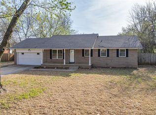 111 E Larry Rd, Shawnee, OK 74804