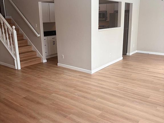 3rd image of 1396 Lakeside Cir #1