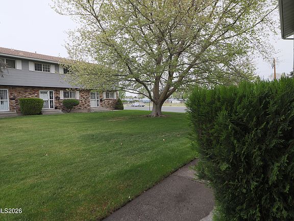 4th image of 22 Smithridge Park