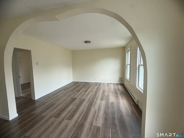 60 Pardee St — Photo 7