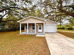4780 Oakland Dr, Pensacola, FL 32526