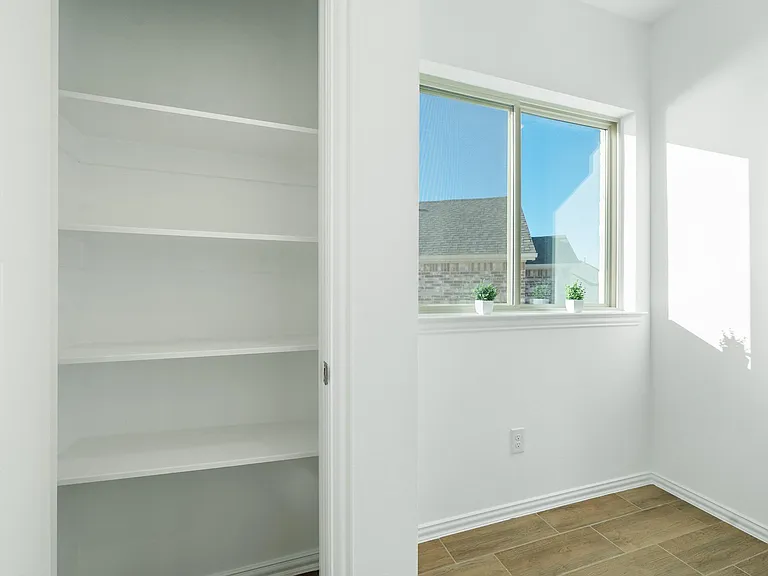 2060 Terra Rose Dr — Photo 42