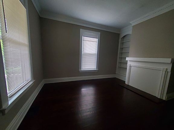 4th image of 75 Hereford St