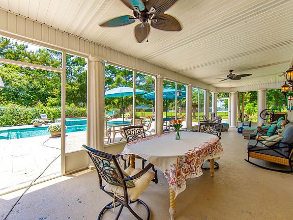 4th image of 222 Tiger Tail Rd