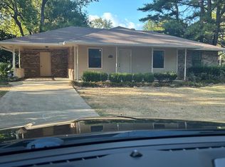 1500 Shelia Dr, McComb, MS 39648