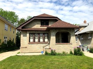 2225 N 54th St, Milwaukee, WI 53208