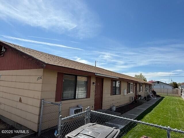 1st image of 1716 S 10th Ave
