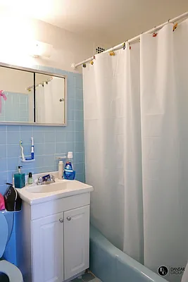Rented by JK Dansar Corp | media 20