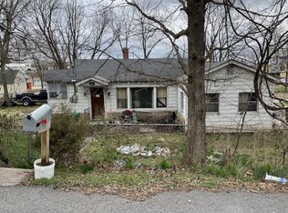 242 N A St, Centerton, AR 72719