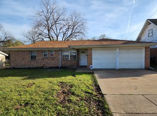 6520 Ellis Rd, Fort Worth, TX 76112