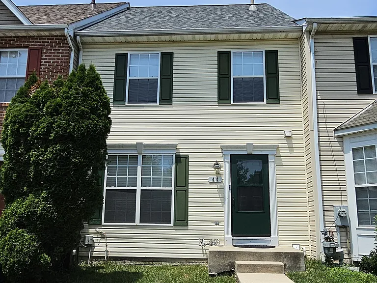 44 Bensmill Ct — Photo 1