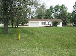 3775 Sheridan Rd, Lewiston, MI 49756