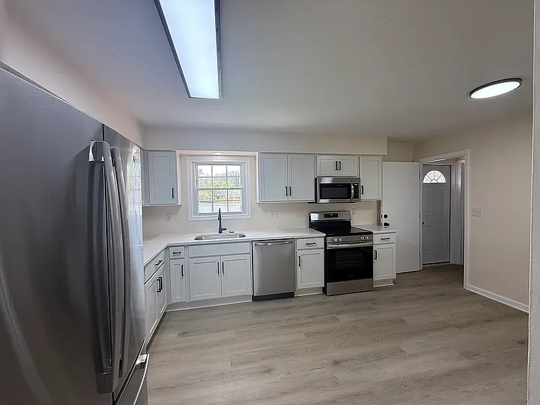 3968 Ganyard Ave — Photo 4