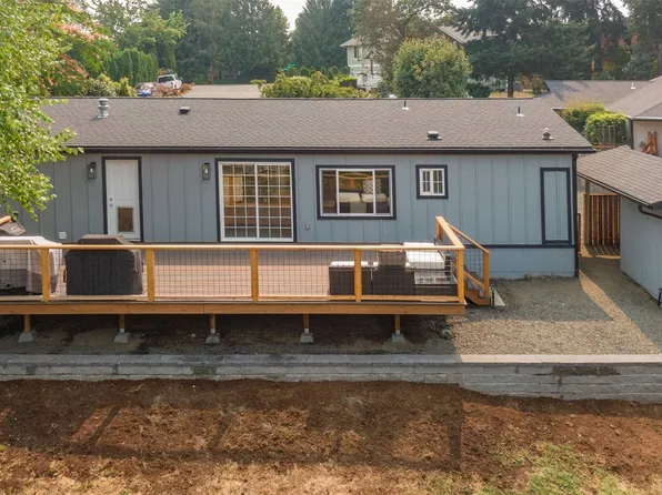 25709 78th Court SW, Vashon, WA 98070