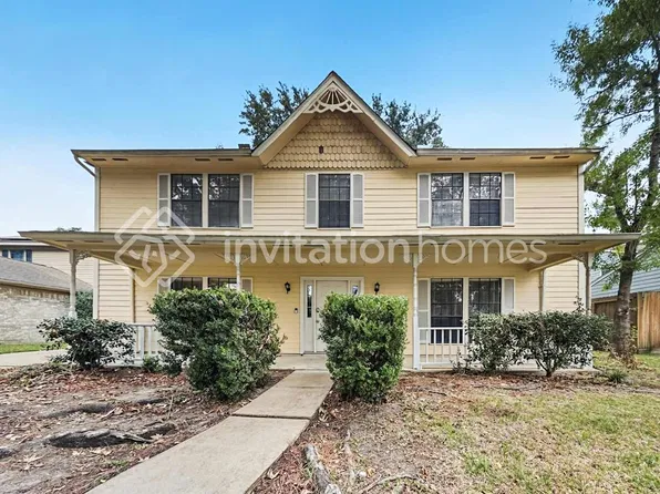 15934 Pinyon Creek Dr, Houston, TX 77095