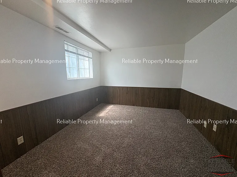 1524 S Falcon Dr — Photo 12