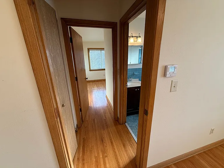 647 Cleveland Ave S — Photo 6