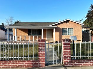 437 E 8th St, Pomona, CA 91766