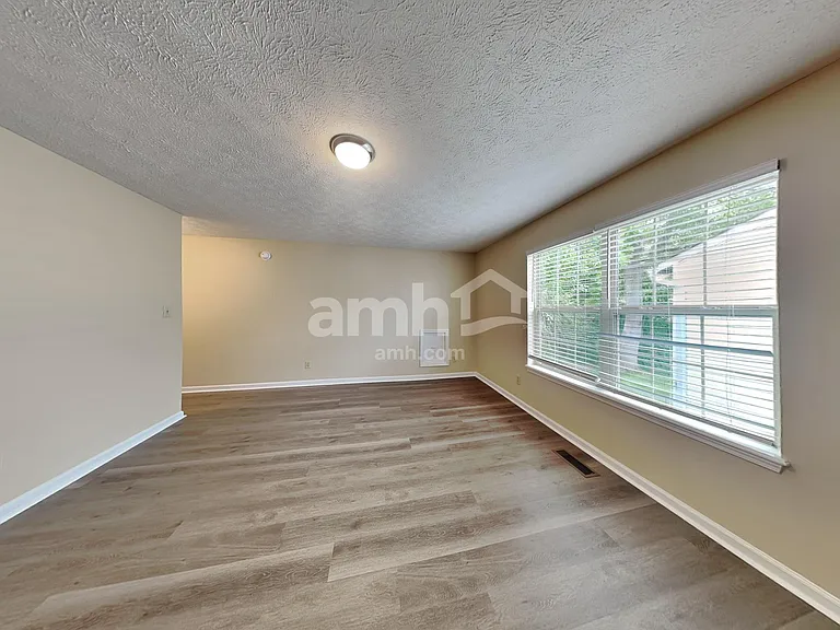 11256 Harrington Ln — Photo 18