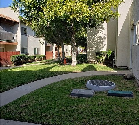 5th image of 23605 Golden Springs Dr Unit J3