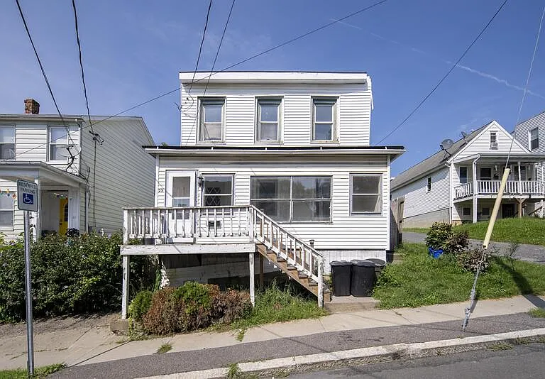 25 Harrison Ave — Photo 2